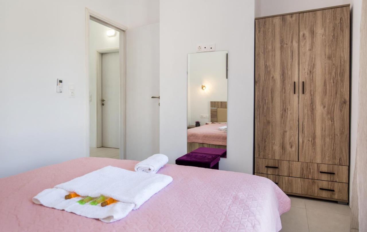Avgoustidis Apartments 리메나리아 외부 사진