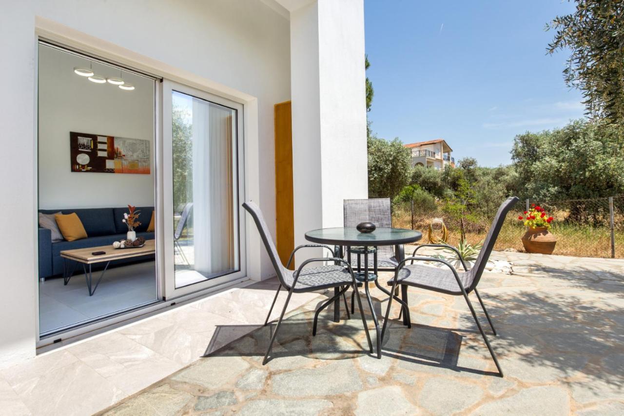 Avgoustidis Apartments 리메나리아 외부 사진